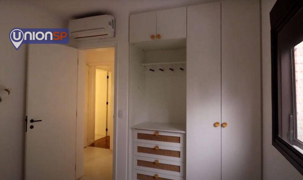 Apartamento à venda com 3 quartos, 130m² - Foto 11