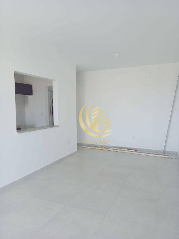 Apartamento para alugar com 2 quartos, 77m² - Foto 6