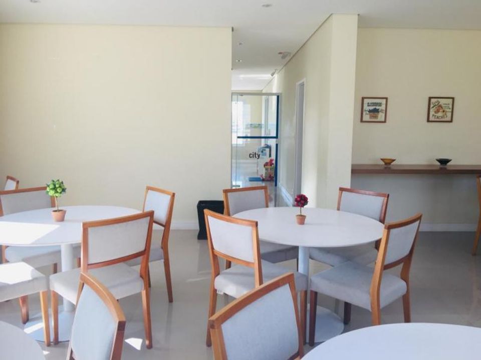 Apartamento à venda com 2 quartos, 60m² - Foto 17