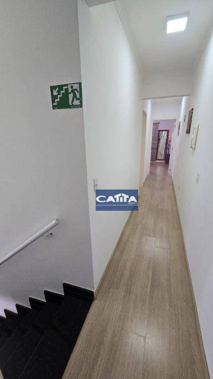 Casa à venda com 3 quartos, 244m² - Foto 5