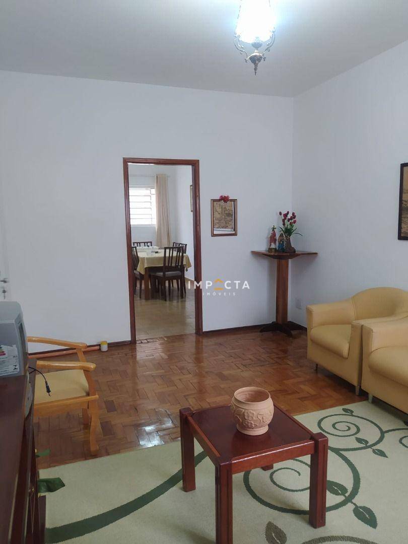 Casa à venda com 3 quartos, 149m² - Foto 4