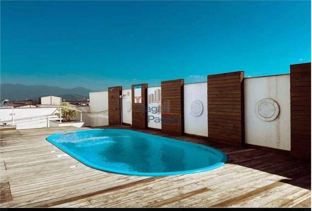 Apartamento à venda com 2 quartos, 65m² - Foto 15
