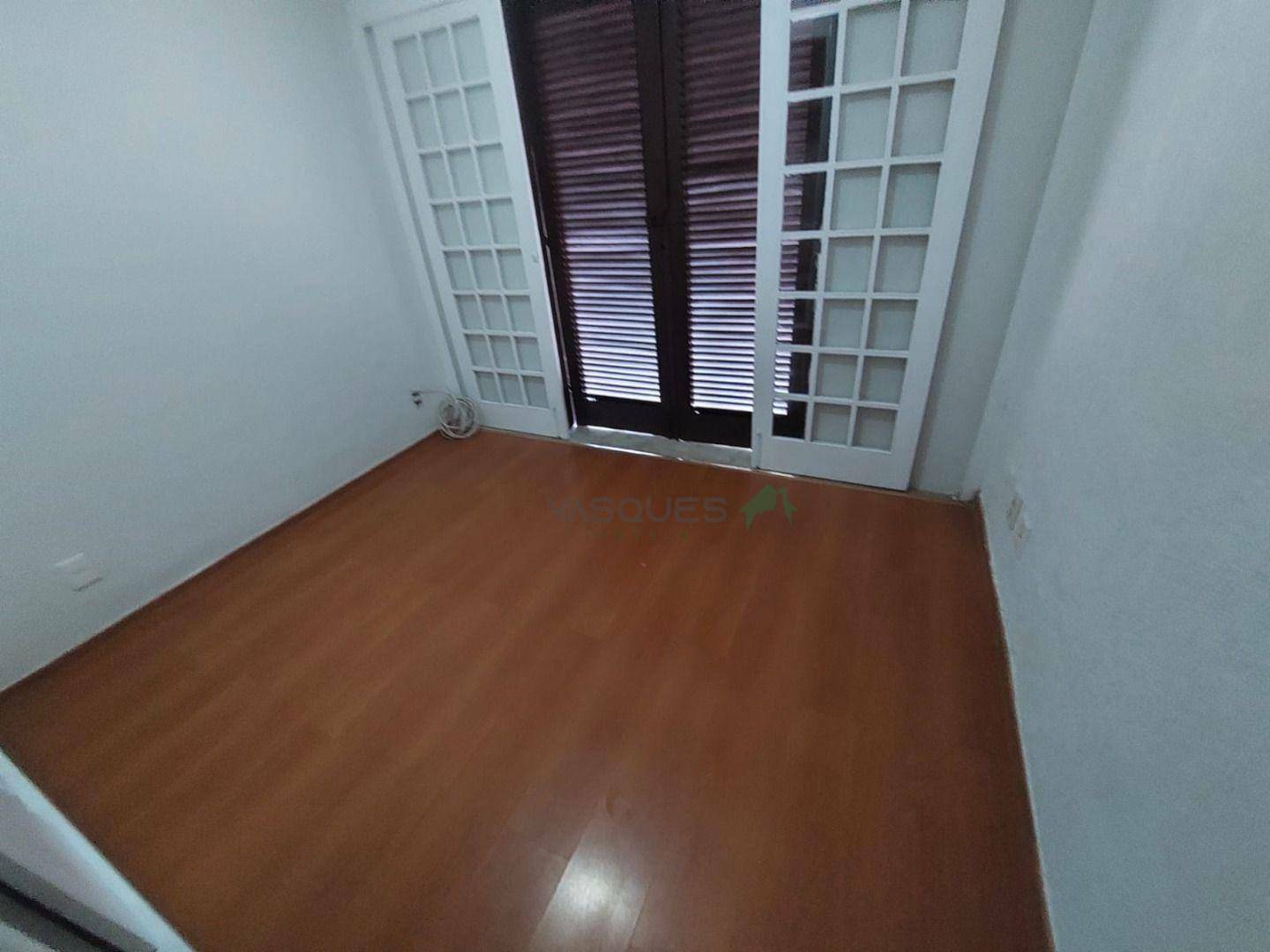 Casa para alugar com 3 quartos, 163m² - Foto 11