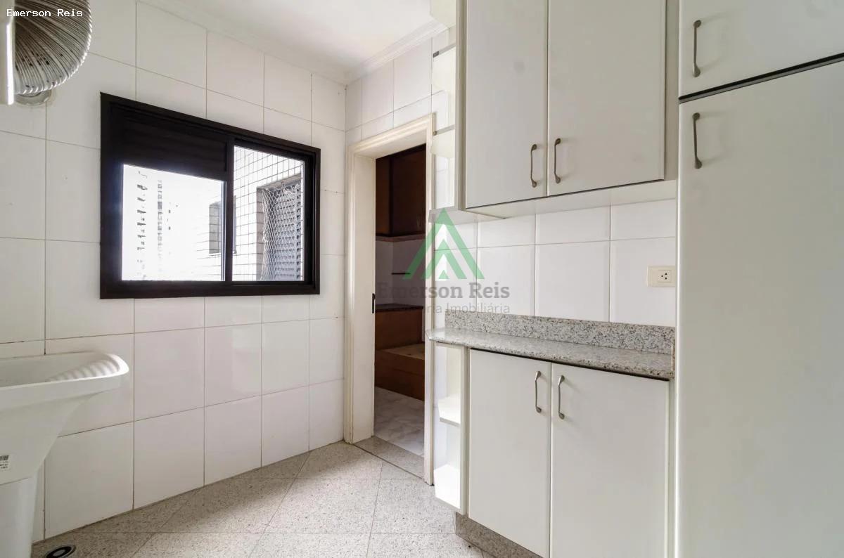 Apartamento à venda com 3 quartos, 184m² - Foto 17