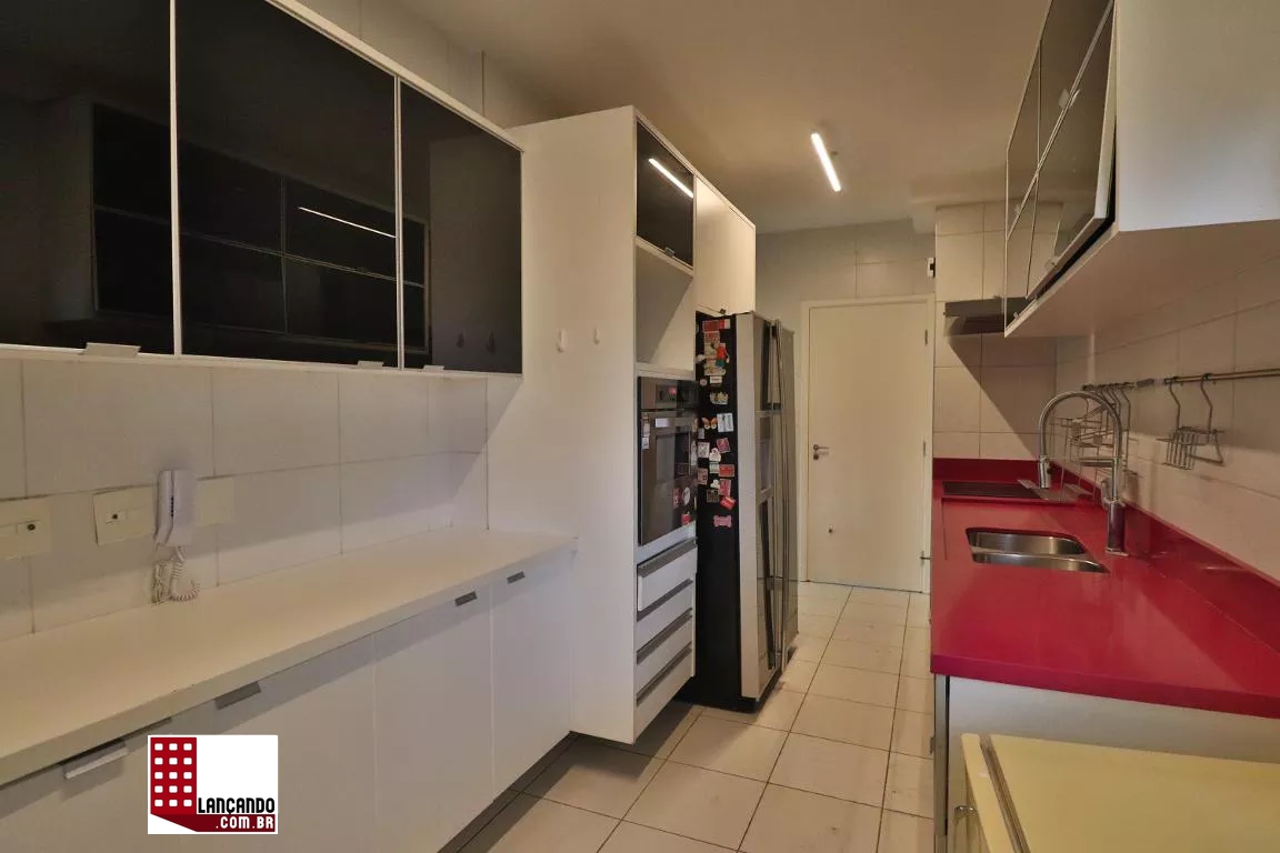 Apartamento à venda com 3 quartos, 151m² - Foto 3