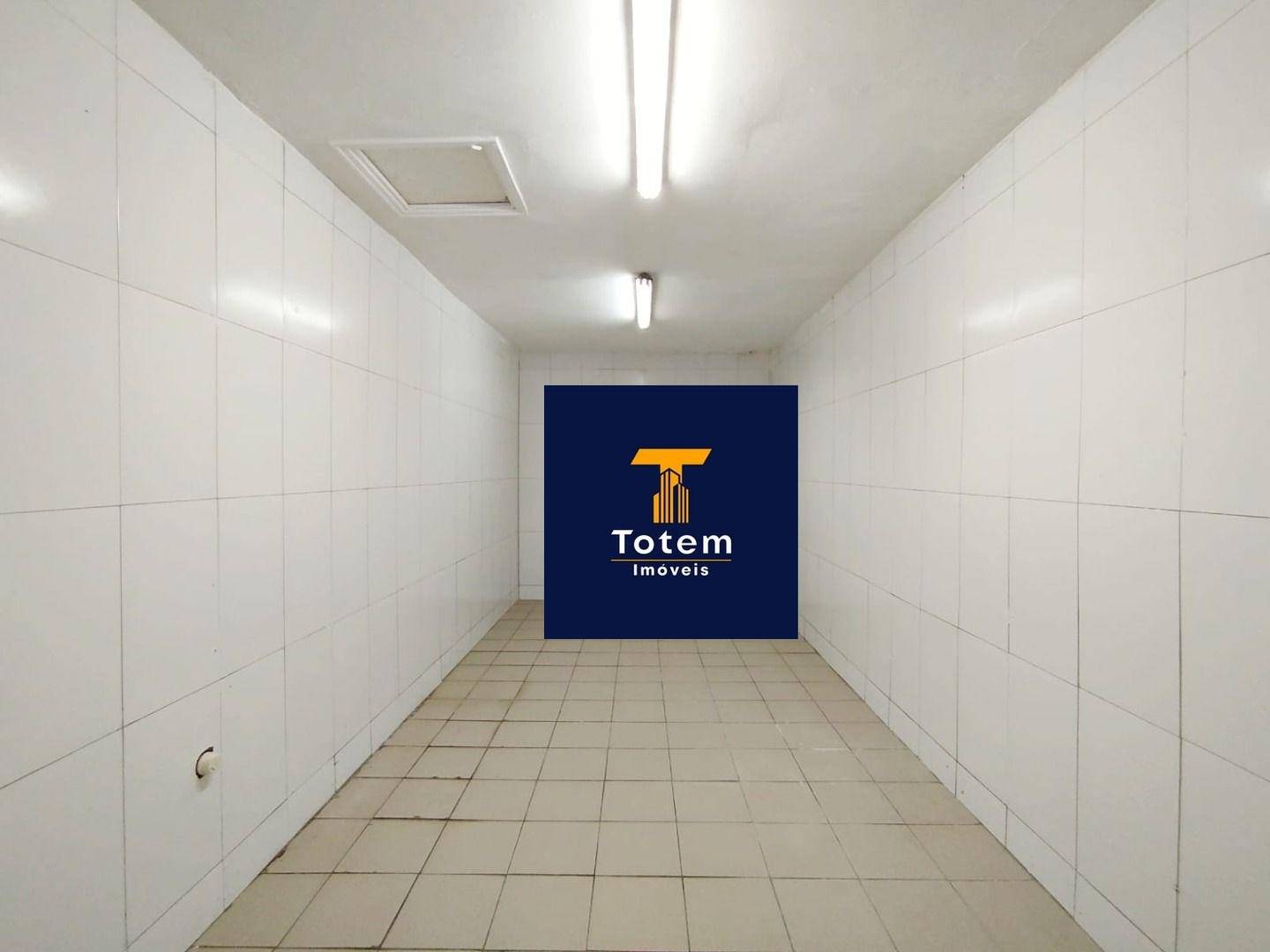 Casa para alugar com 2 quartos, 105m² - Foto 3