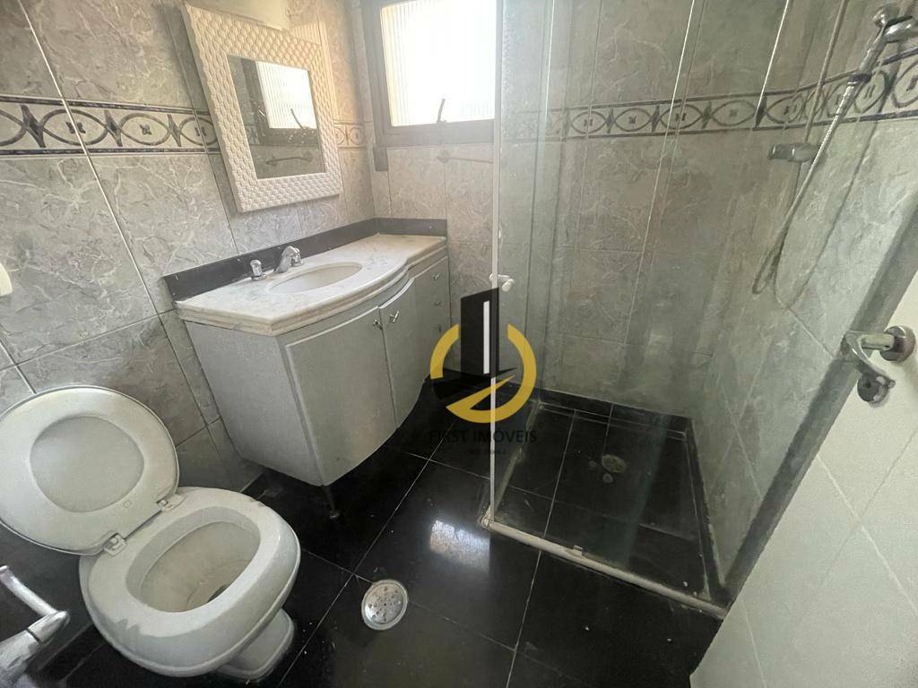 Apartamento à venda com 4 quartos, 156m² - Foto 12