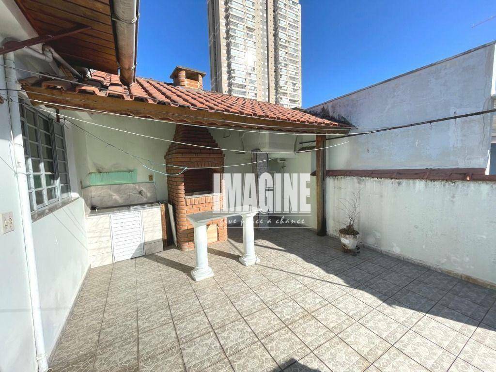 Casa à venda com 2 quartos, 120m² - Foto 19