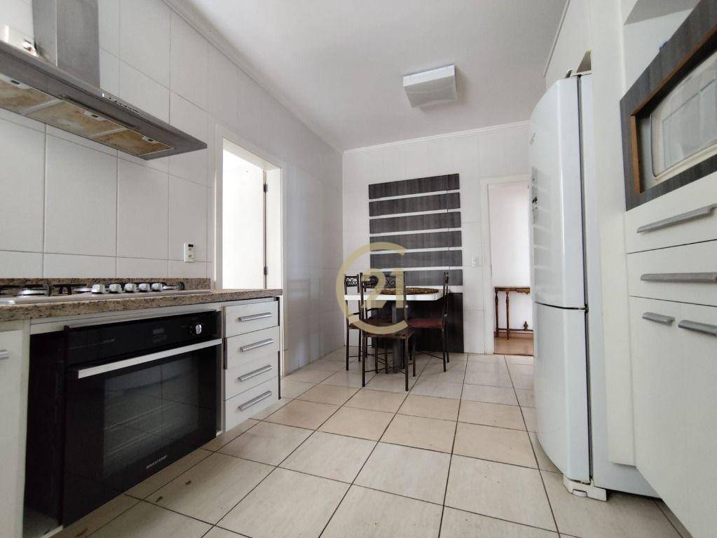 Apartamento à venda com 4 quartos, 188m² - Foto 8