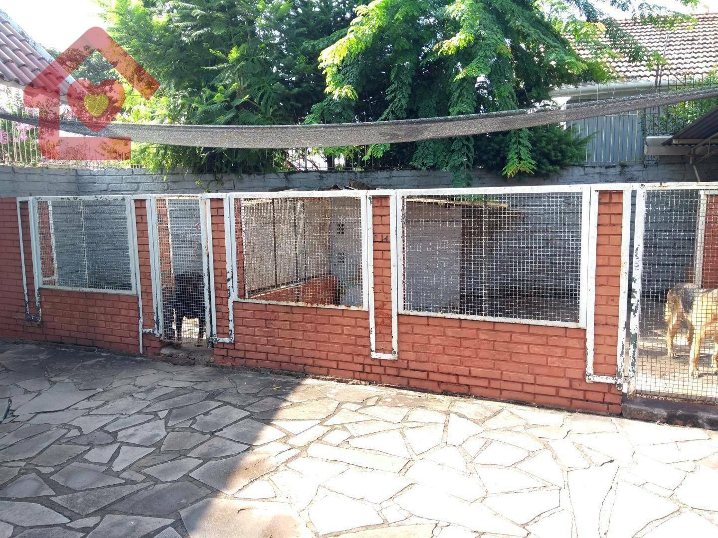 Casa à venda com 4 quartos, 400m² - Foto 25