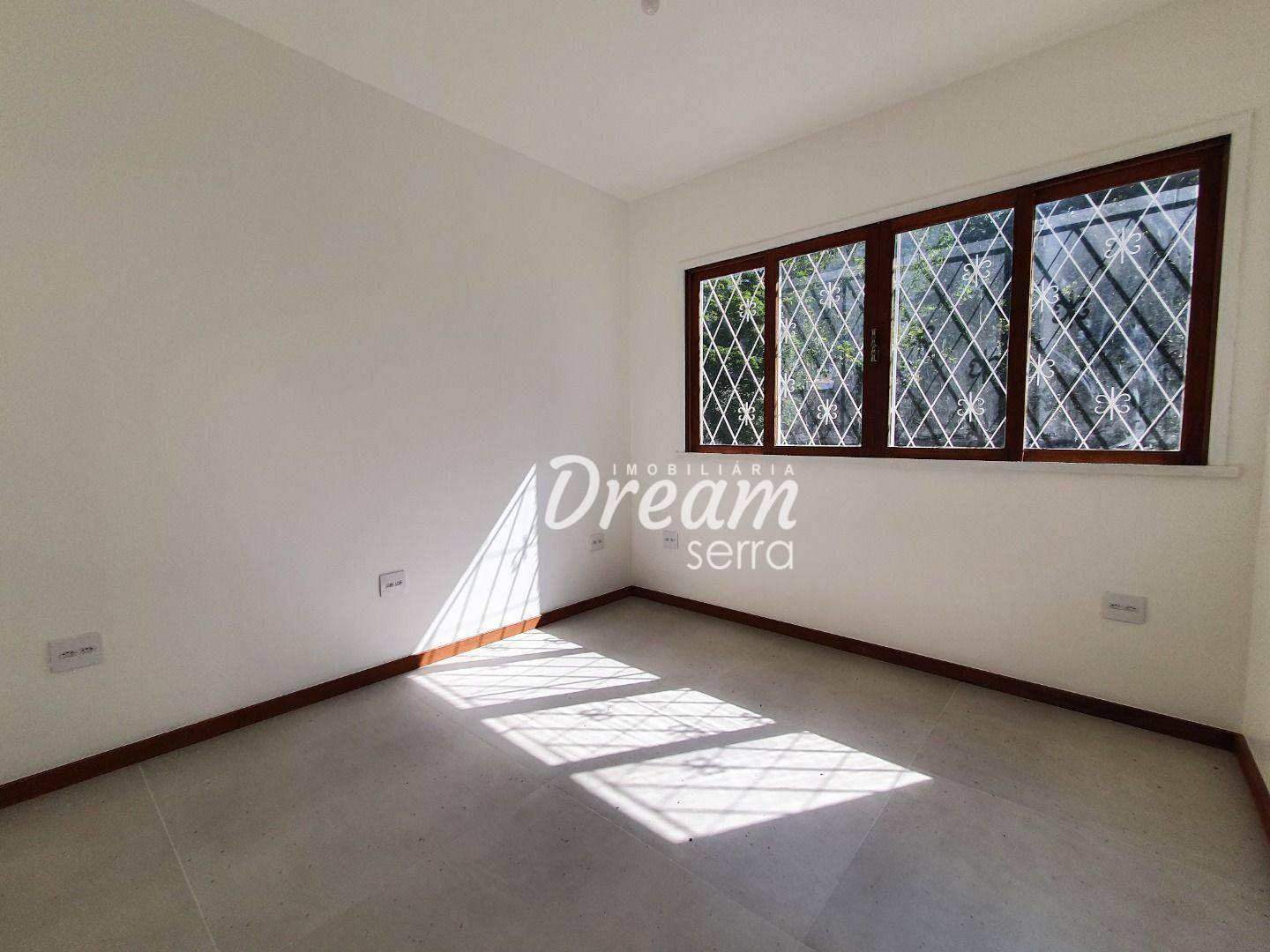 Casa à venda com 3 quartos, 220m² - Foto 31