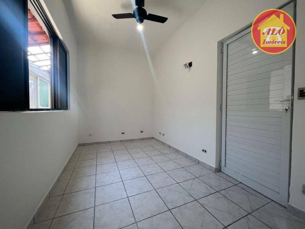 Casa à venda com 2 quartos, 80m² - Foto 10