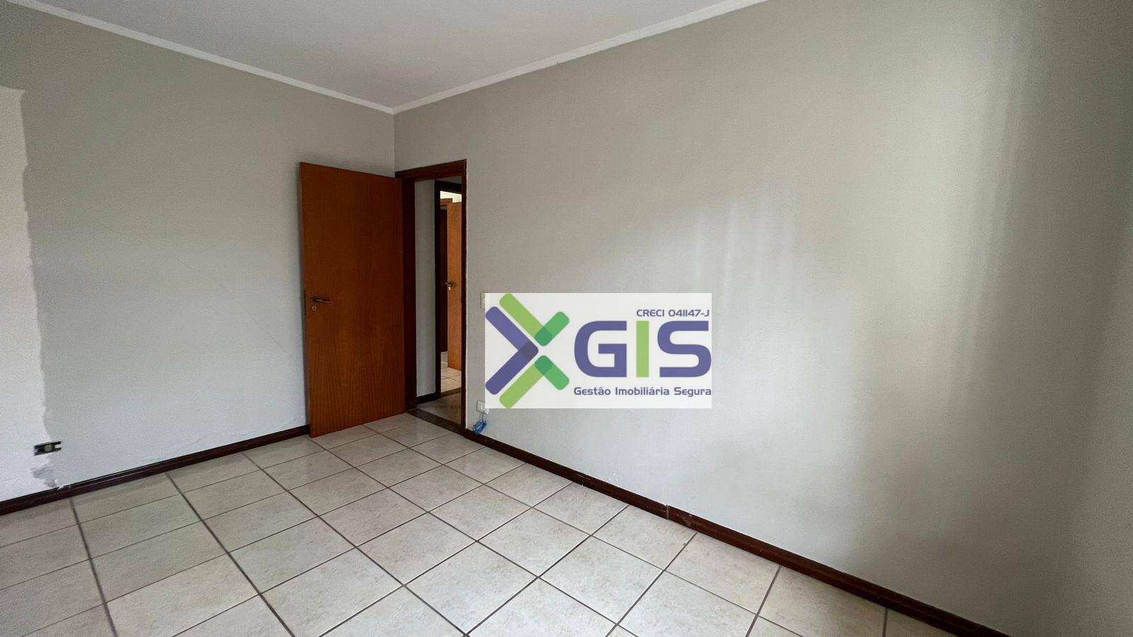 Casa à venda e aluguel com 3 quartos, 143m² - Foto 14