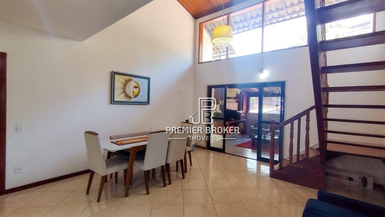 Cobertura à venda com 3 quartos, 240m² - Foto 2