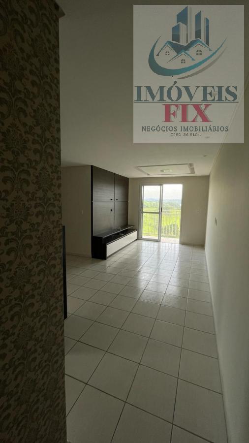 Apartamento à venda com 3 quartos, 72m² - Foto 2