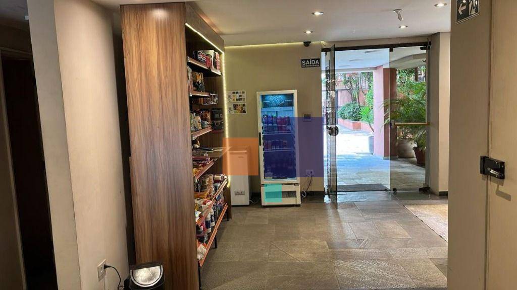 Apartamento para alugar com 1 quarto, 45m² - Foto 1