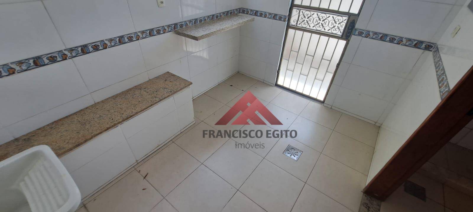 Casa para alugar com 3 quartos, 189m² - Foto 24