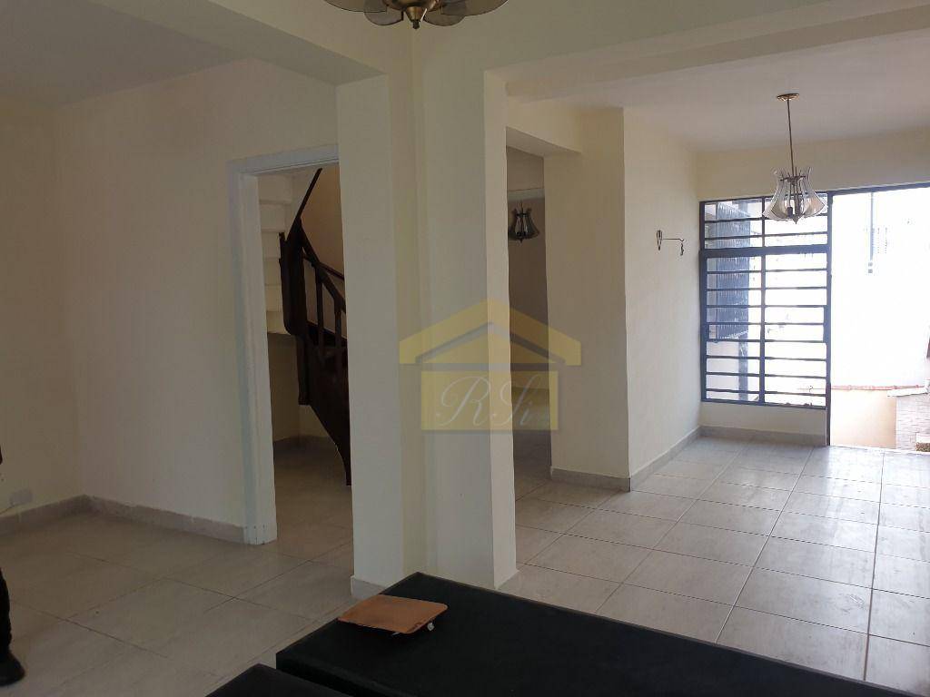 Sobrado à venda com 3 quartos, 120m² - Foto 3