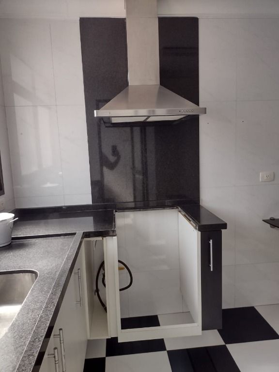 Apartamento à venda com 3 quartos, 81m² - Foto 6