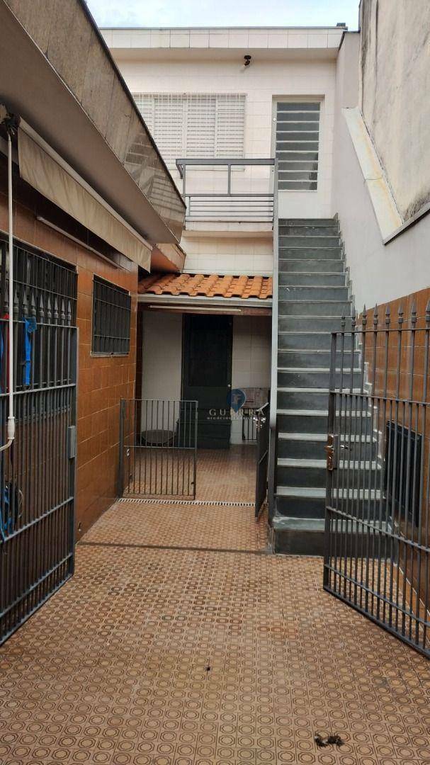 Casa para alugar com 8 quartos, 180m² - Foto 15