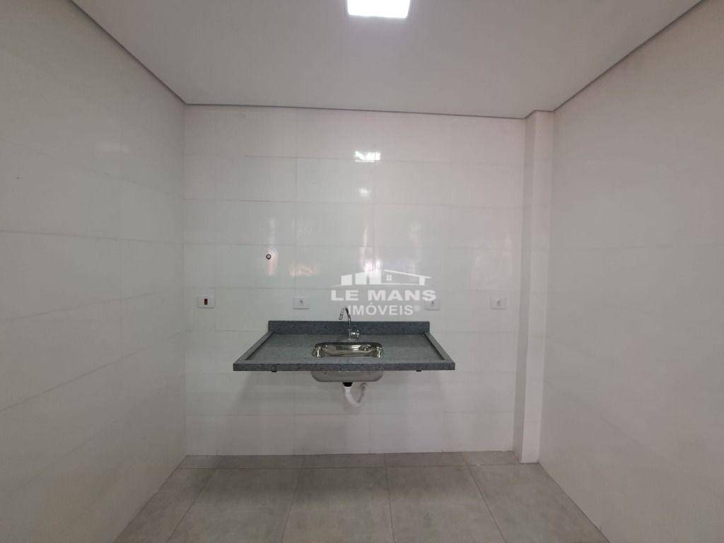 Depósito-Galpão-Armazém para alugar, 221m² - Foto 5