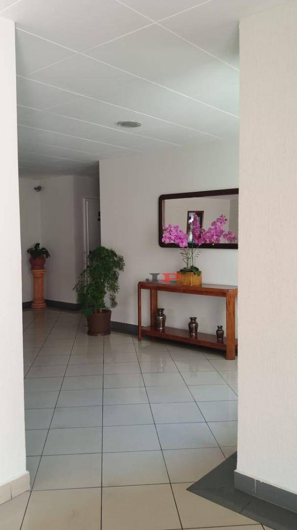 Apartamento à venda com 3 quartos, 84m² - Foto 28