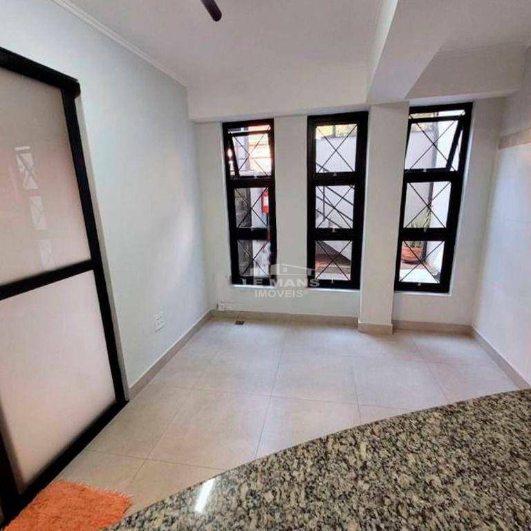 Casa à venda com 4 quartos, 238m² - Foto 10