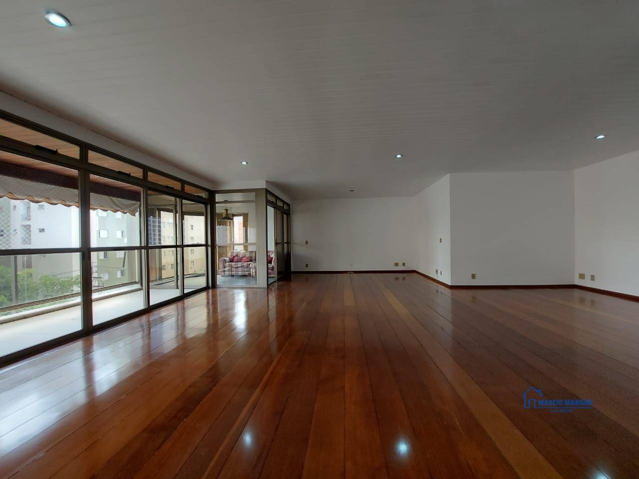 Apartamento à venda com 4 quartos, 310m² - Foto 19