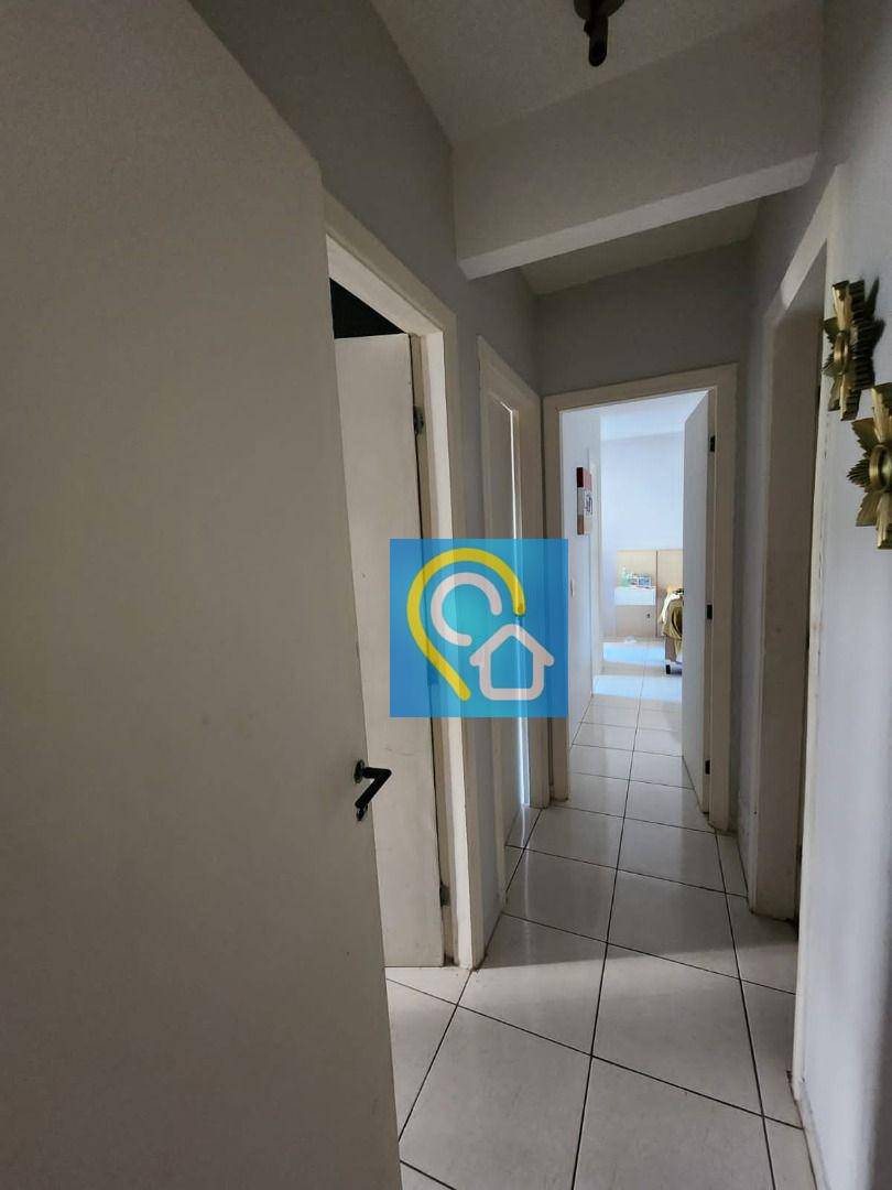 Apartamento para alugar com 3 quartos, 100m² - Foto 12