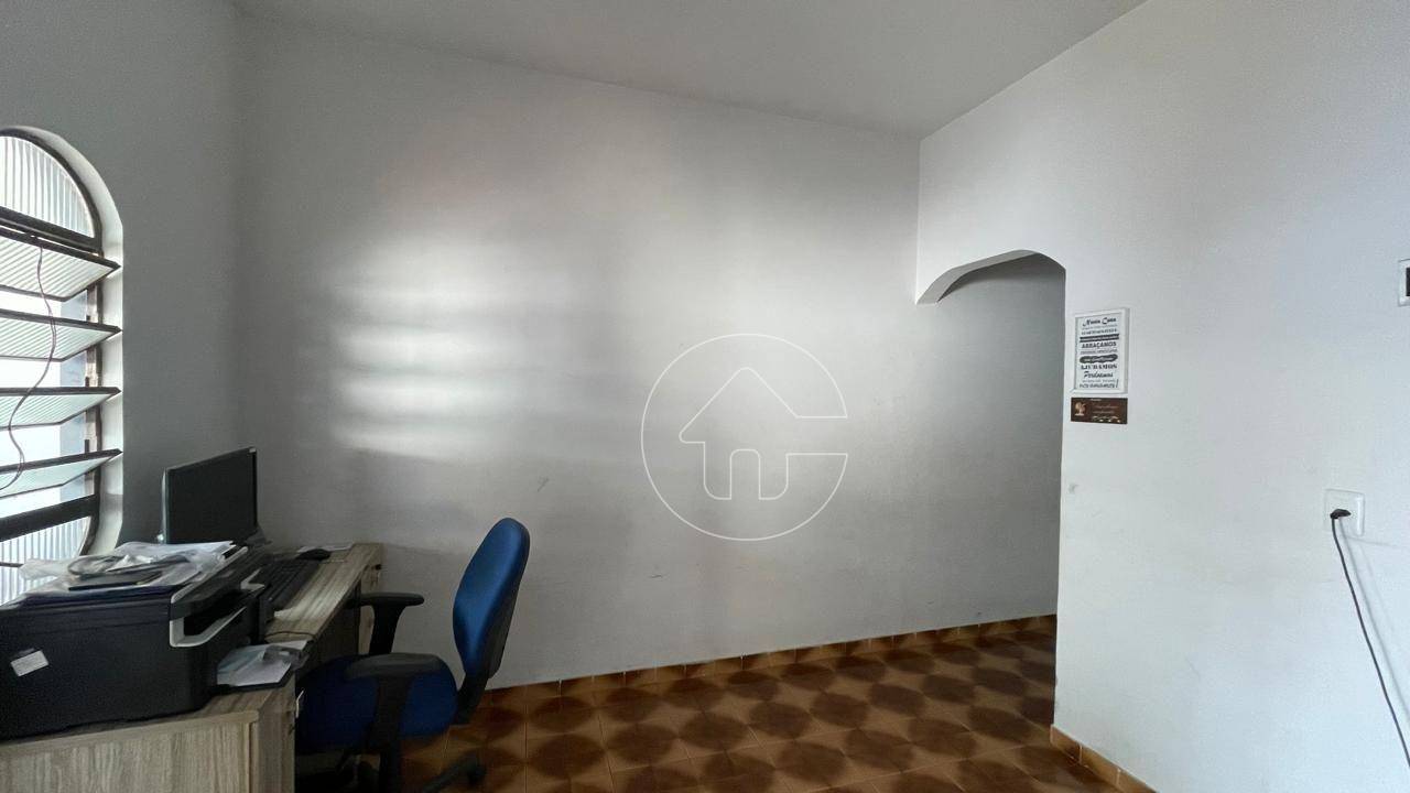 Casa à venda com 3 quartos, 130m² - Foto 6