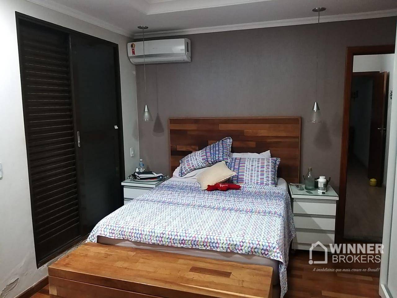 Casa à venda com 3 quartos, 90m² - Foto 2