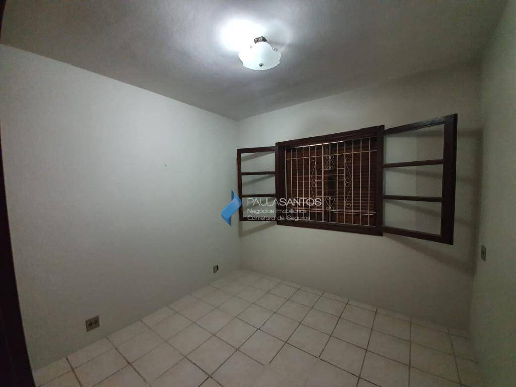 Casa à venda com 3 quartos, 208m² - Foto 28