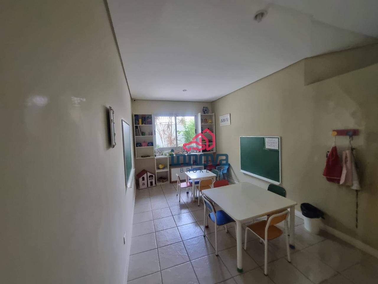 Apartamento à venda com 3 quartos, 85m² - Foto 25