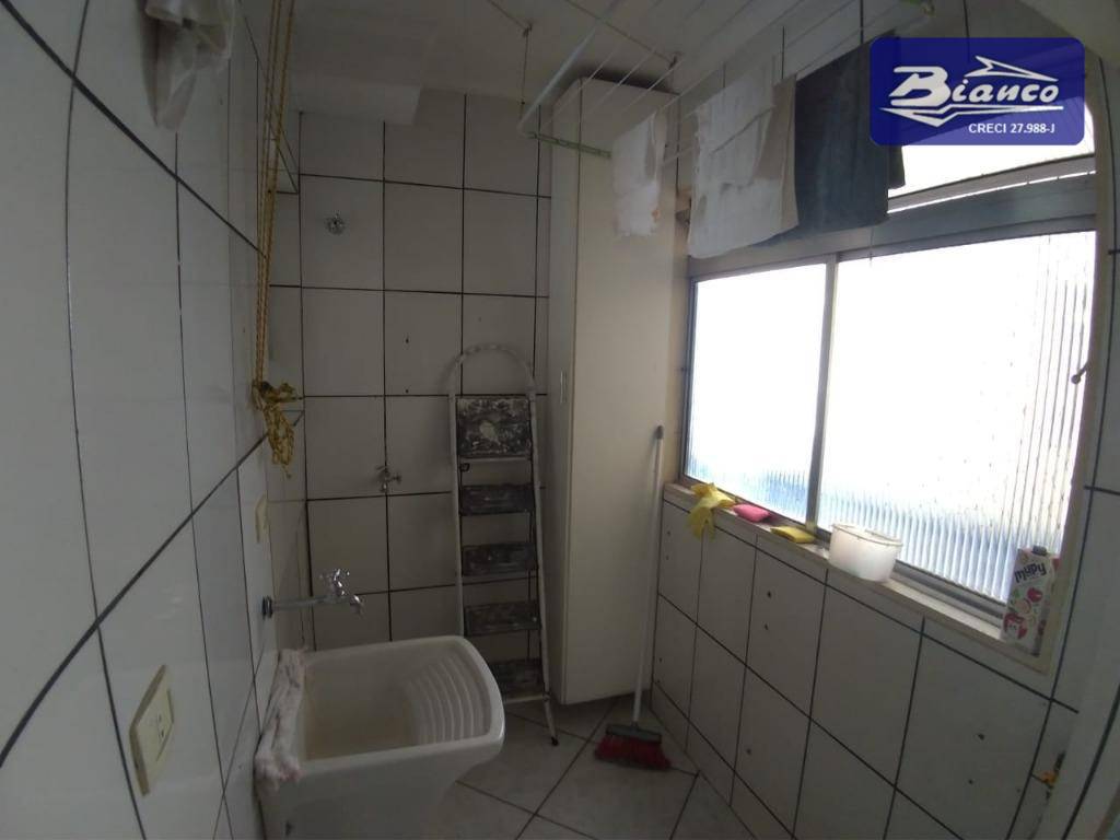 Apartamento à venda com 3 quartos, 76m² - Foto 10