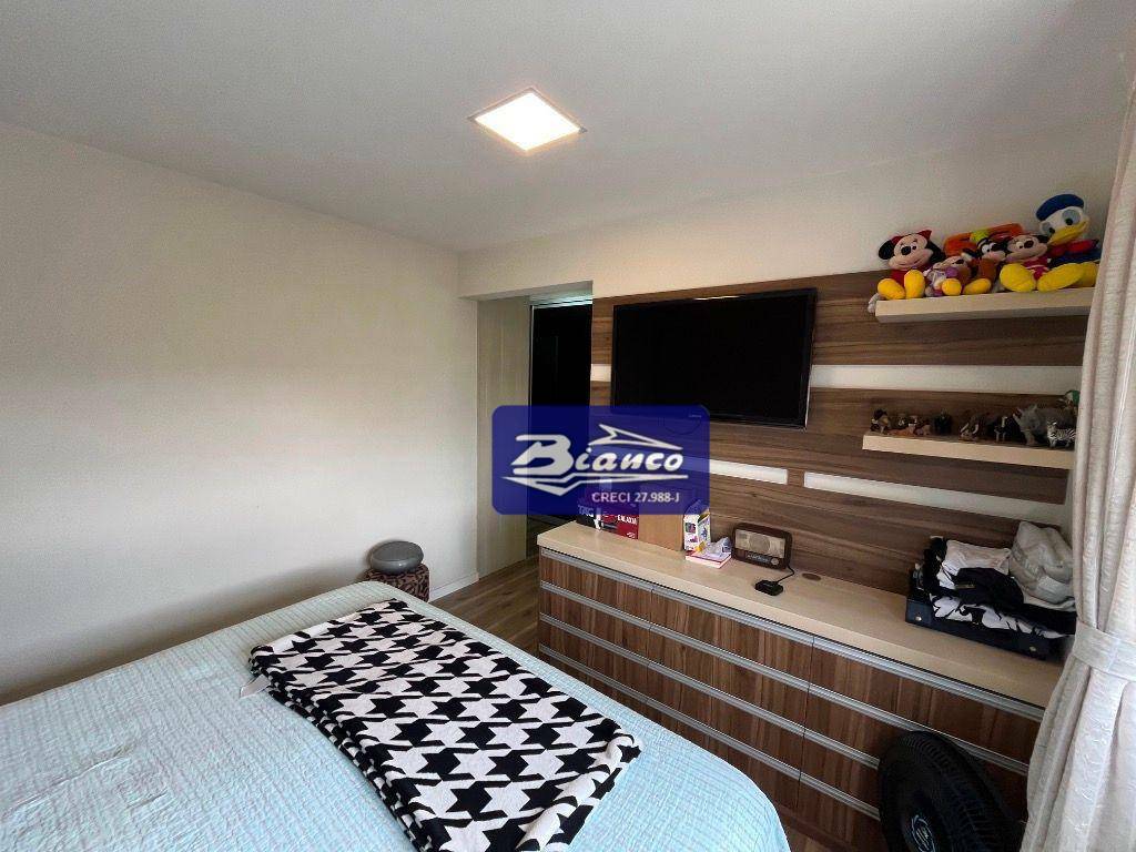 Apartamento à venda com 3 quartos, 134m² - Foto 20