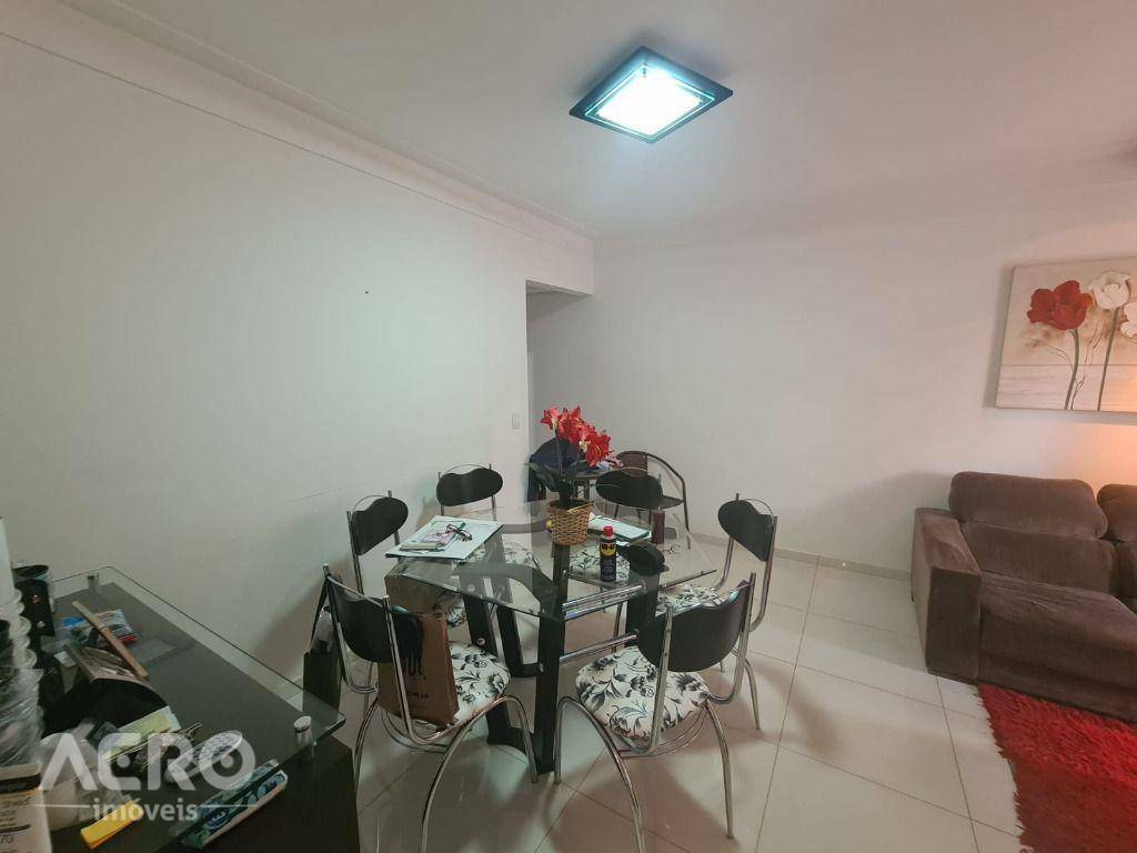 Apartamento à venda com 3 quartos, 90m² - Foto 12