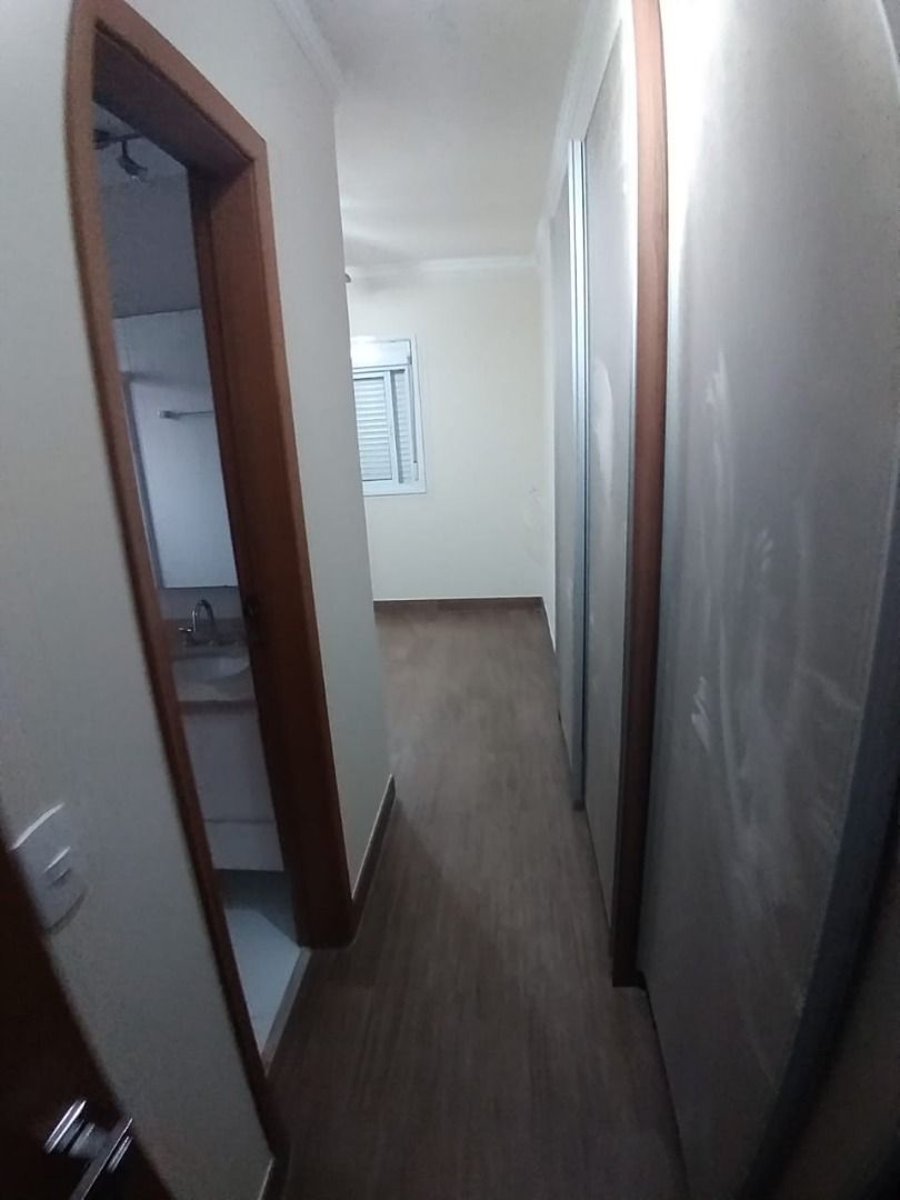 Apartamento à venda com 4 quartos, 245m² - Foto 13