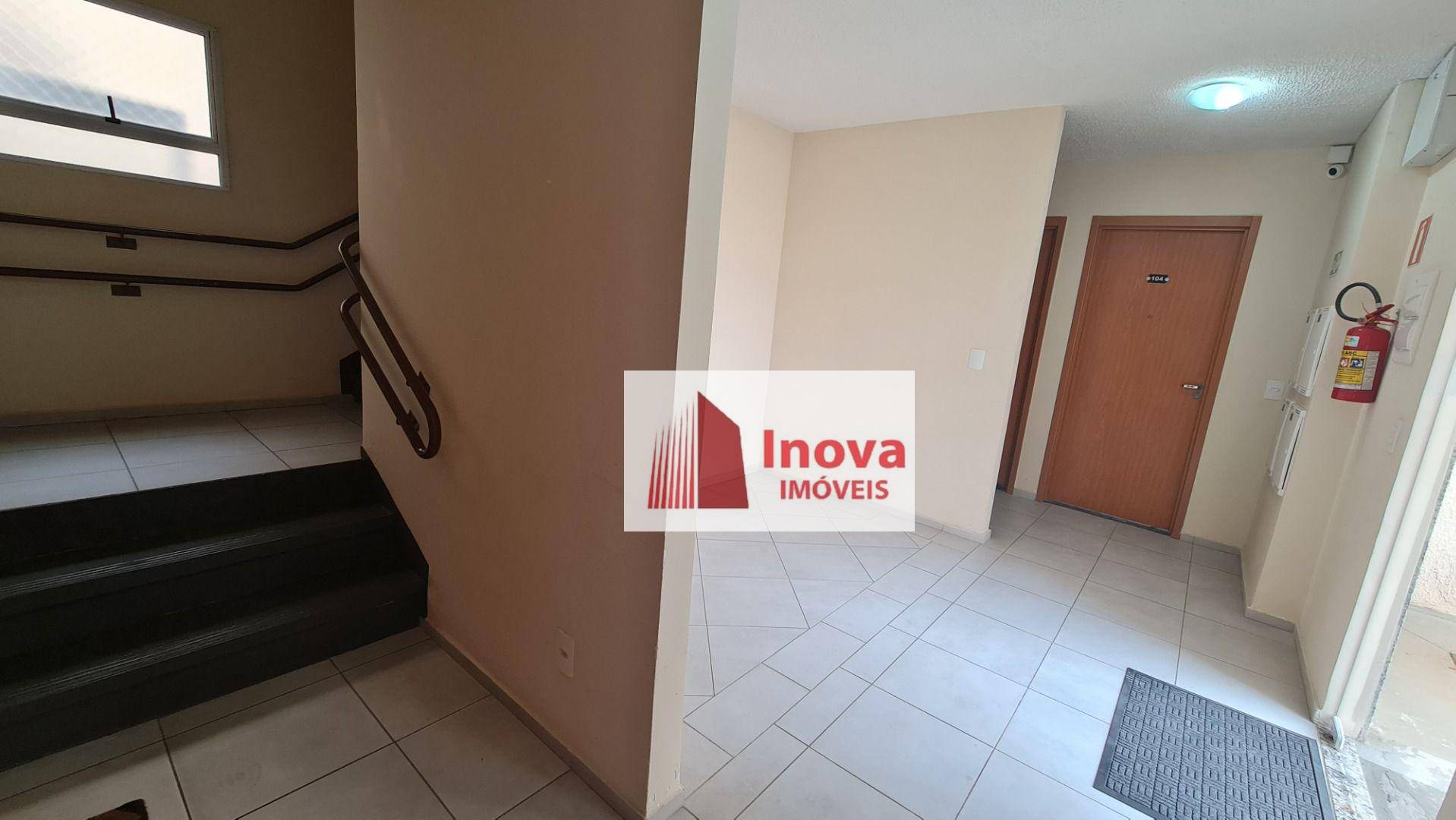 Apartamento à venda com 2 quartos, 50m² - Foto 2