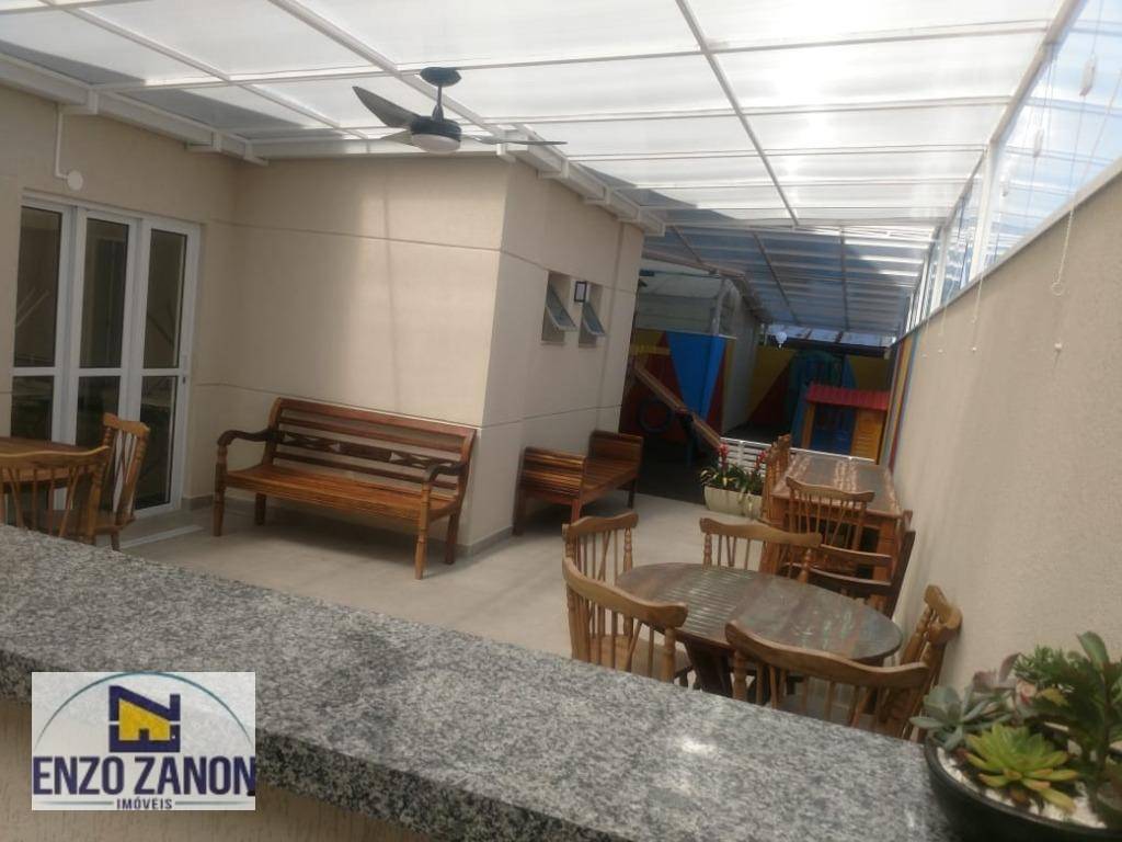 Apartamento à venda com 2 quartos, 64m² - Foto 22