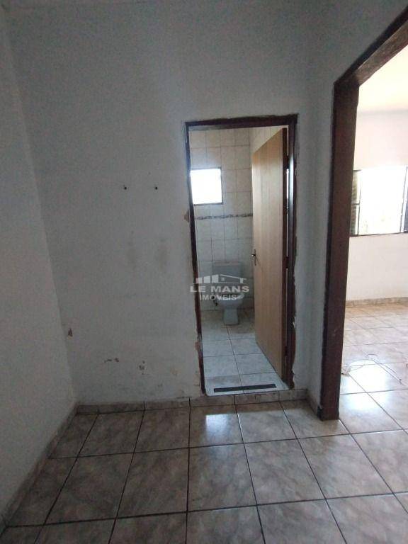 Casa à venda com 3 quartos, 150m² - Foto 13