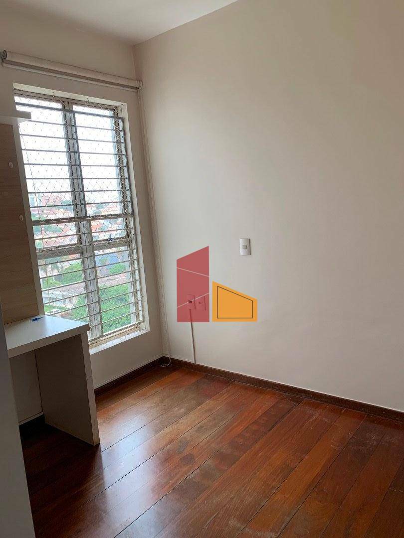 Apartamento à venda com 4 quartos, 195m² - Foto 18