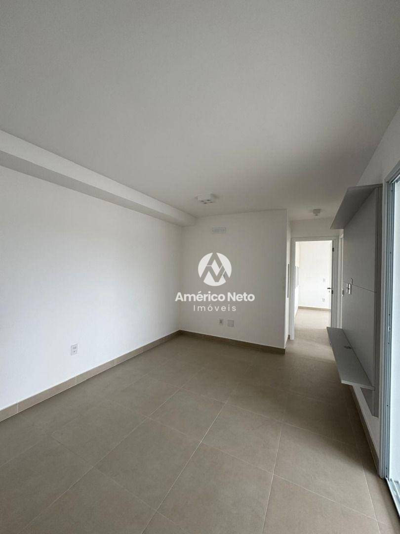 Apartamento para alugar com 2 quartos, 85m² - Foto 14