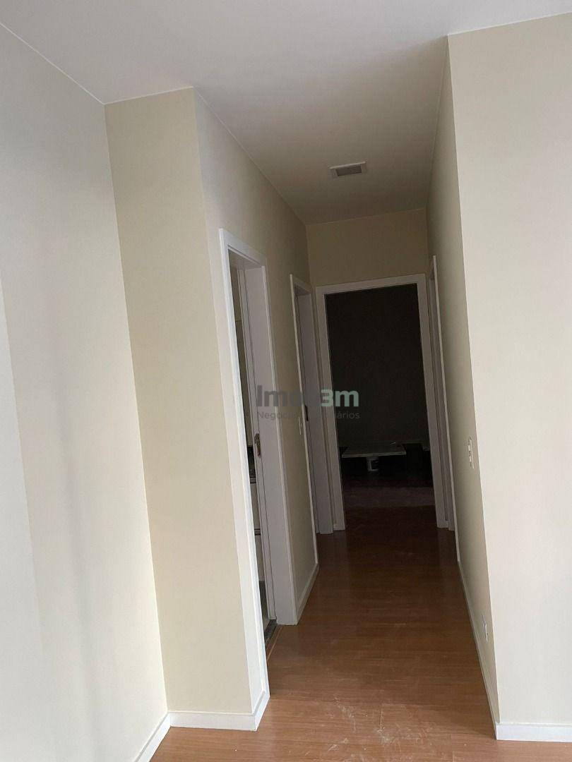 Apartamento à venda e aluguel com 3 quartos, 99m² - Foto 12