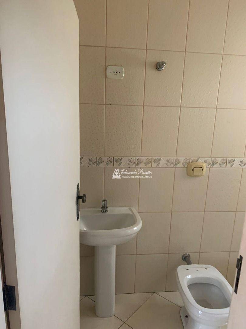 Sobrado à venda com 3 quartos, 232m² - Foto 18