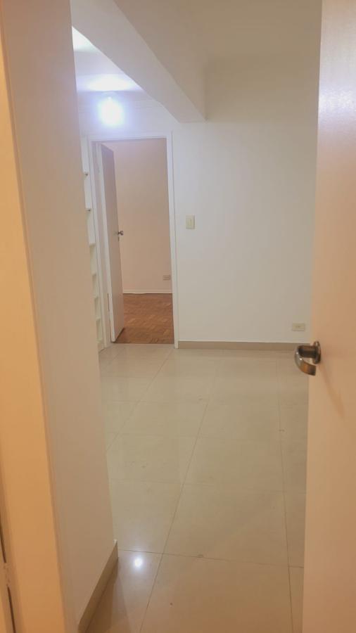 Apartamento à venda com 3 quartos, 110m² - Foto 3