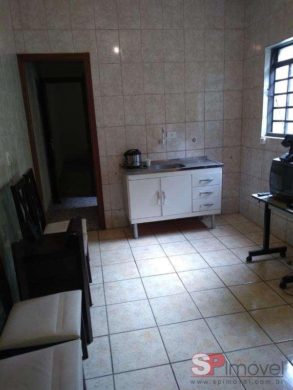 Casa à venda com 3 quartos, 250m² - Foto 2