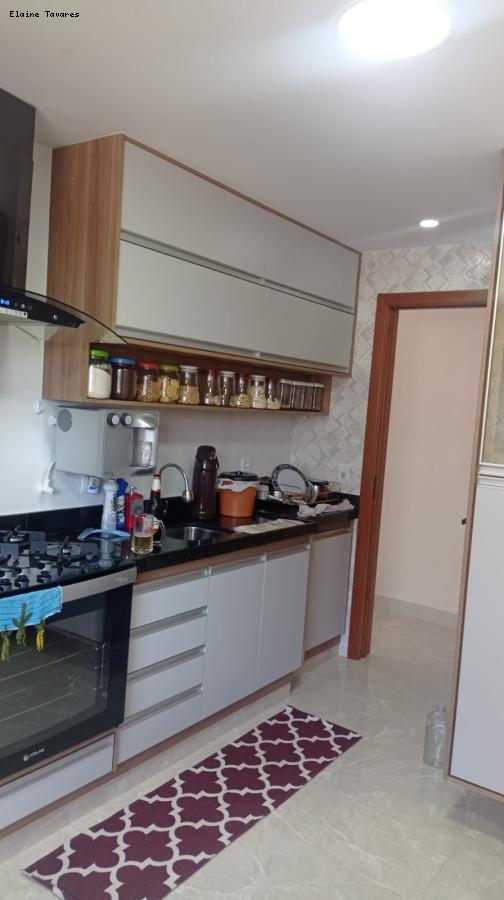 Apartamento à venda com 3 quartos, 117m² - Foto 1