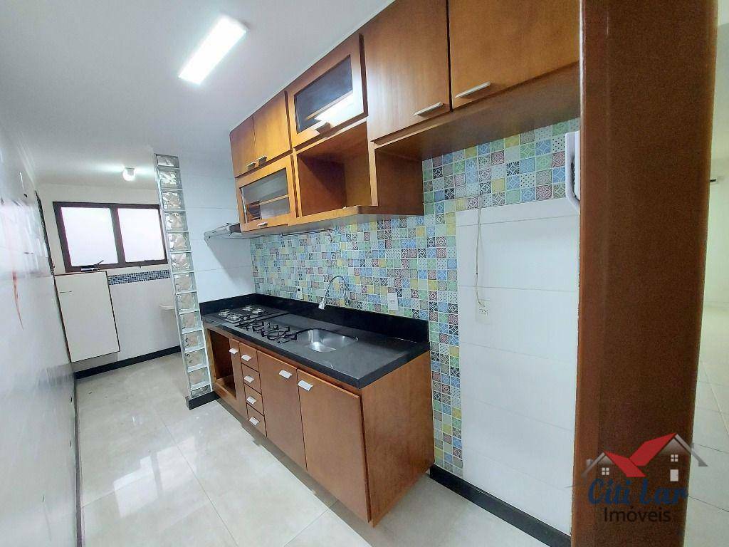 Apartamento à venda com 2 quartos, 60m² - Foto 1