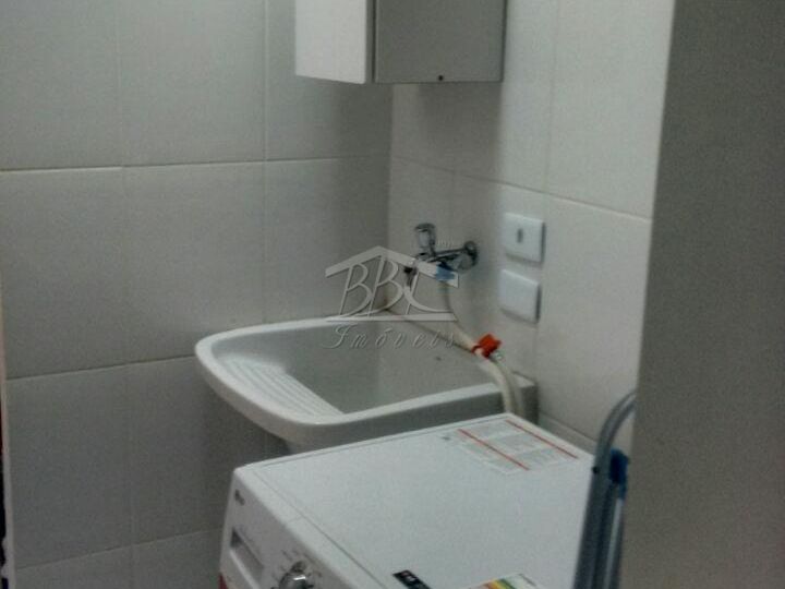 Apartamento à venda com 2 quartos, 70m² - Foto 10