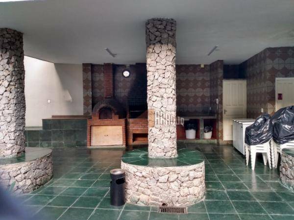 Apartamento à venda com 1 quarto, 43m² - Foto 15